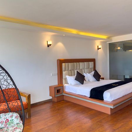 Mazarine Surf Suites Hiriketiya ديكويلاّ تين المظهر الخارجي الصورة