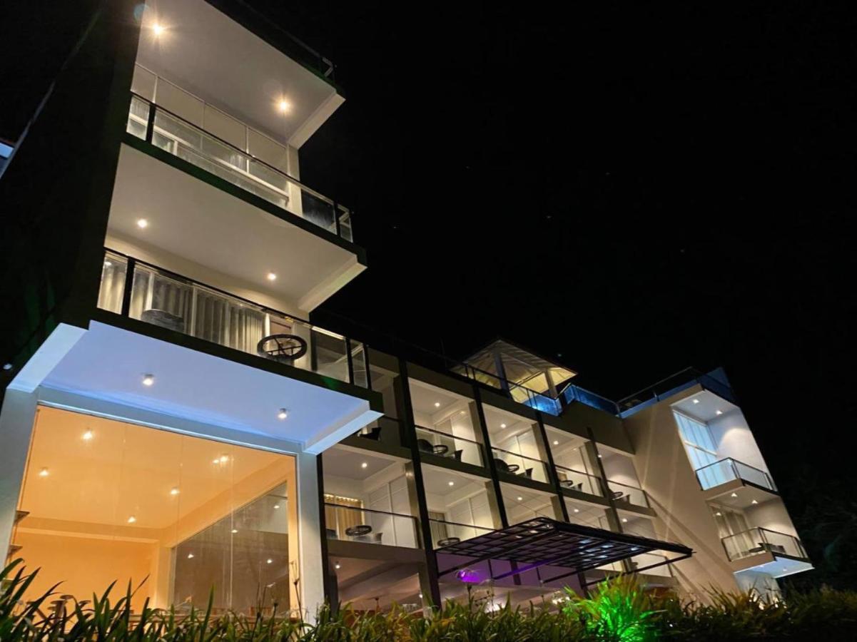 Mazarine Surf Suites Hiriketiya ديكويلاّ تين المظهر الخارجي الصورة