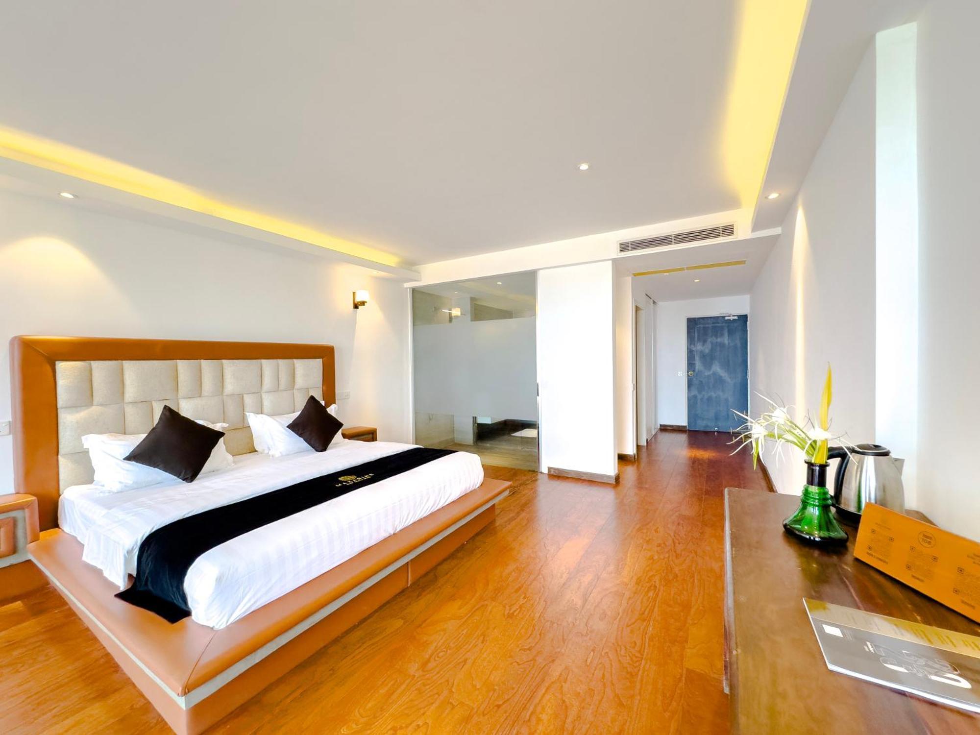 Mazarine Surf Suites Hiriketiya ديكويلاّ تين المظهر الخارجي الصورة